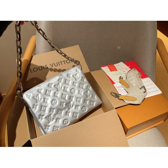 LV Coussin