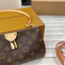 LV Pochette