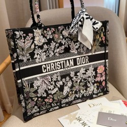 Dior Book Tote