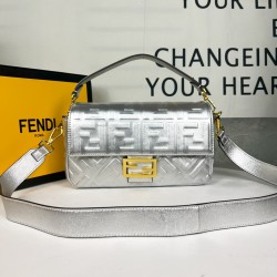 FENDI Baguette