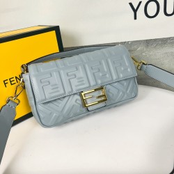 FENDI Baguette