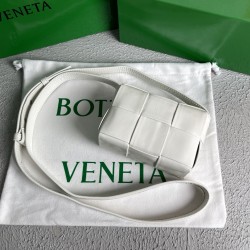 Bottega Veneta ​‍Cassette