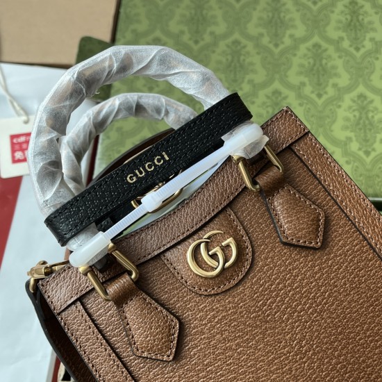 Gucci Diana