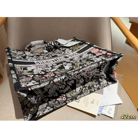 Dior Book Tote