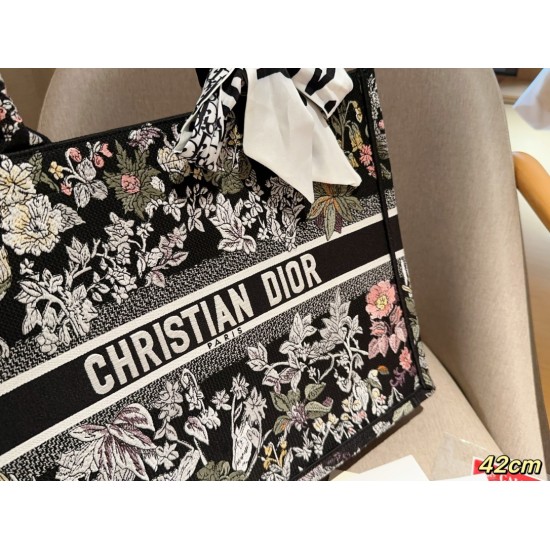 Dior Book Tote