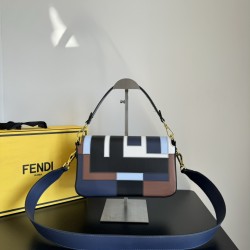 FENDI Baguette