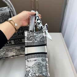 Dior Book Tote