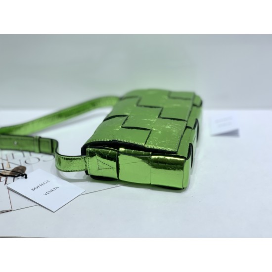 Bottega Veneta Cassette Bottega Veneta Cassette