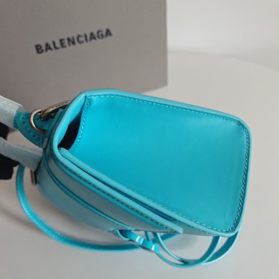 Balenciaga Hourglass