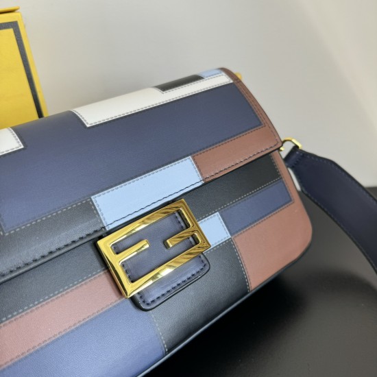 FENDI Baguette