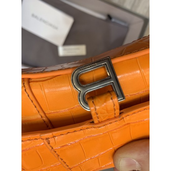 Balenciaga Hourglass