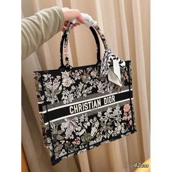 Dior Book Tote