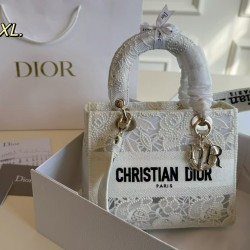 Dior Lady