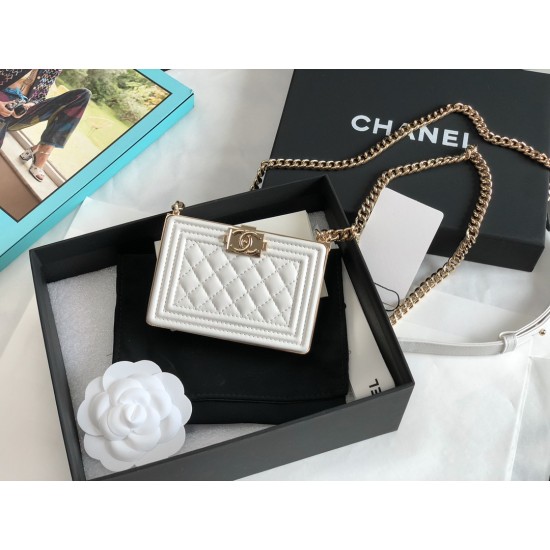 CHANEL BOY BAG