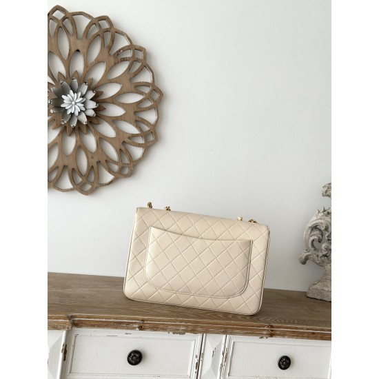 CHANEL FLAP BAG