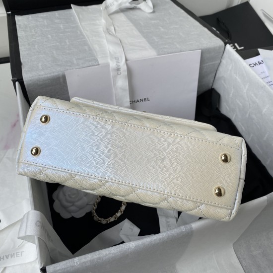CHANEL COCO HANDLE