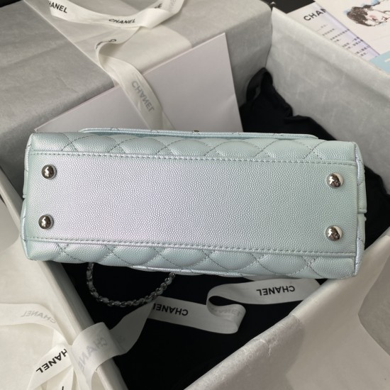 CHANEL COCO HANDLE