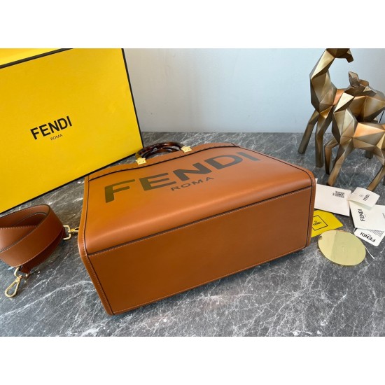 FENDI Tote Bags