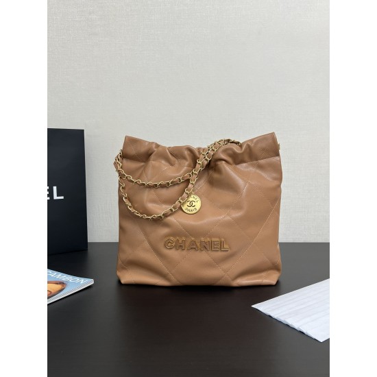 CHANEL 22 Bag