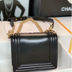 CHANEL BOY BAG