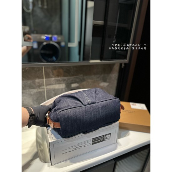 BURBERRY BAGS