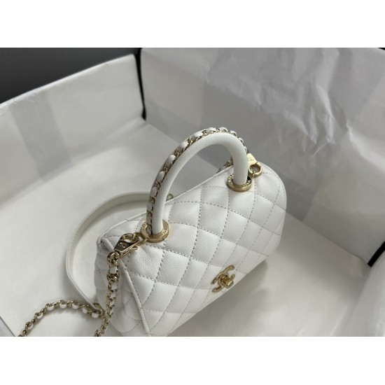 CHANEL COCO HANDLE