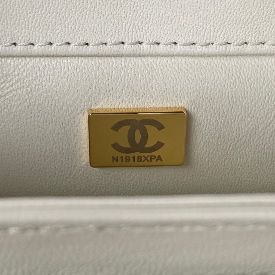 CHANEL FLAP BAG