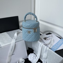 CHANEL BUCKET