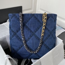 CHANEL TOTE SHOPPING BAG