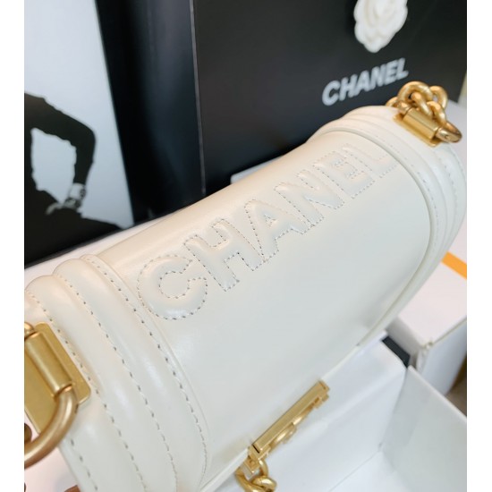 CHANEL BOY BAG