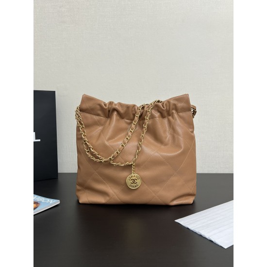 CHANEL 22 Bag