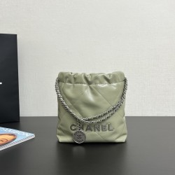 CHANEL 22 Bag