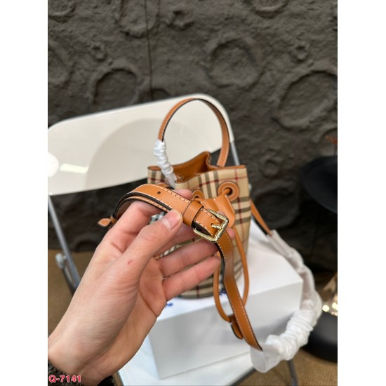 BURBERRY BAGS BURBERRY BAGS