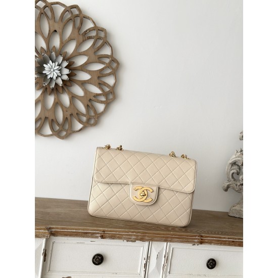 CHANEL FLAP BAG