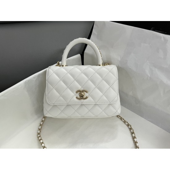 CHANEL COCO HANDLE