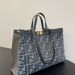 FENDI Tote Bags