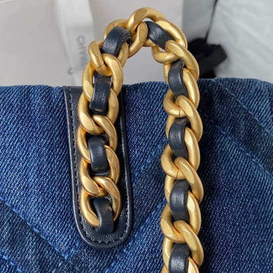 CHANEL TOTE SHOPPING BAG