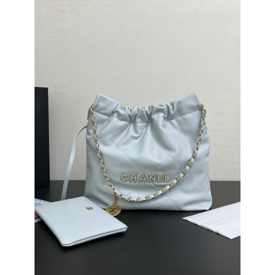 CHANEL 22 Bag