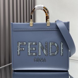 FENDI Tote Bags