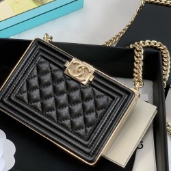 CHANEL BOY BAG