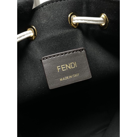 FENDI Bucket Bags