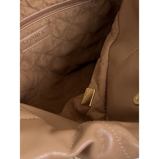 CHANEL 22 Bag
