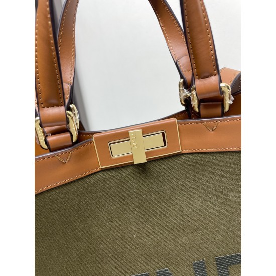 FENDI Peekaboo Bags