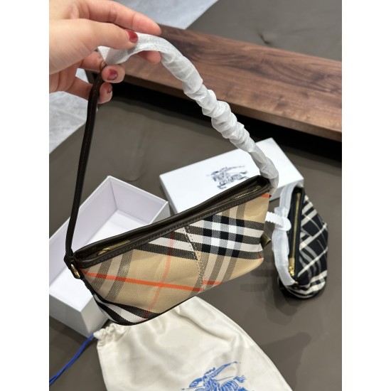 BURBERRY BAGS