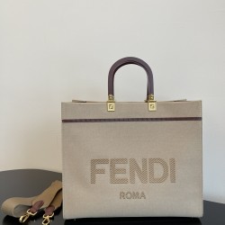 FENDI Tote Bags