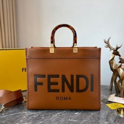 FENDI Tote Bags