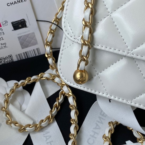 CHANEL BOY BAG