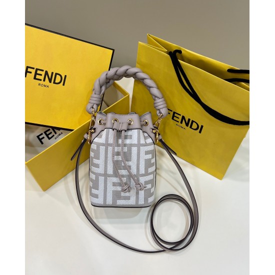 FENDI Bucket Bags