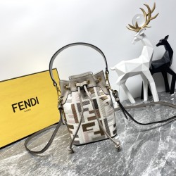 FENDI Bucket Bags