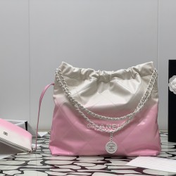 CHANEL 22 Bag